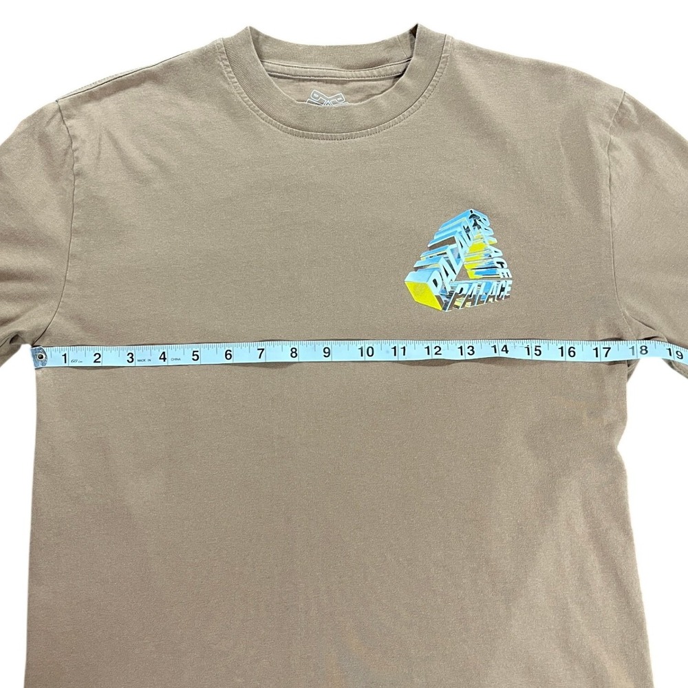 SS23 Palace Tri-Chrome Mocha T-Shirt Mens Size Small Tan Graphic Tee Small - Picture 5 of 8